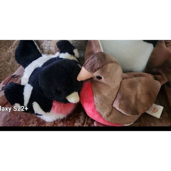 Ty Beanie Babies Robin(Early) and K&M Int. Red Breasted Black Bird - Picture 1 of 5
